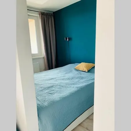 Modern Studio Apartment With Balcony Budapest